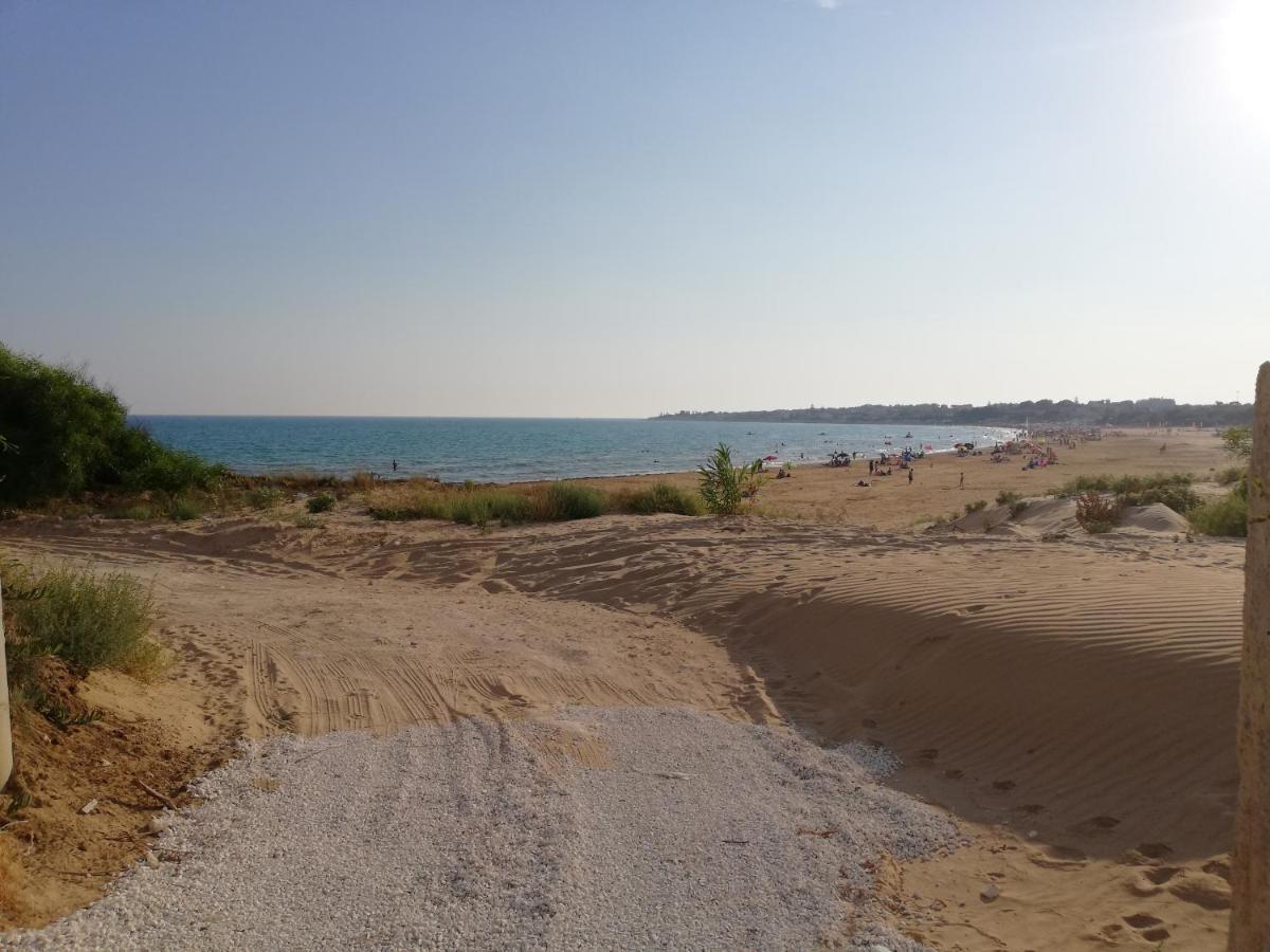 New Rooms On The Beach Поцало Екстериор снимка