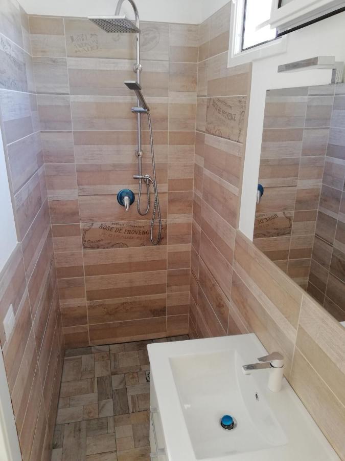 New Rooms On The Beach Поцало Екстериор снимка