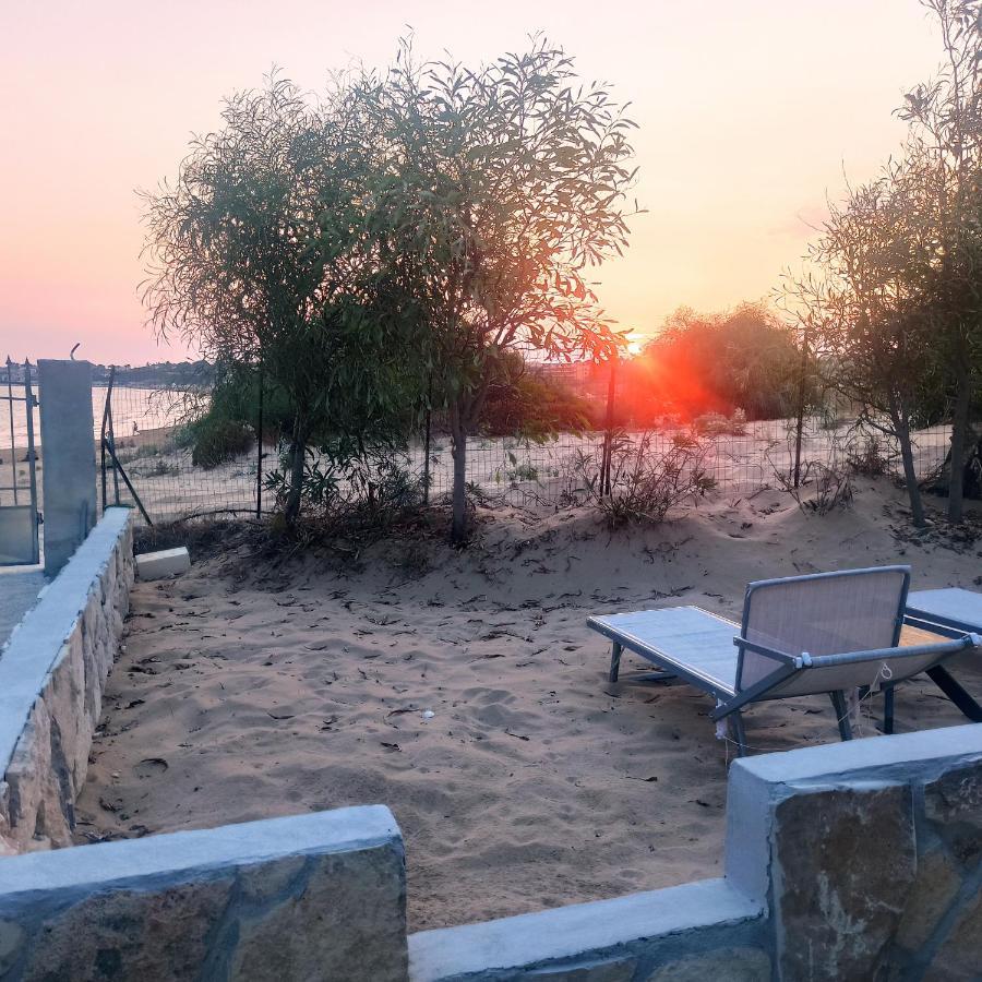 New Rooms On The Beach Поцало Екстериор снимка
