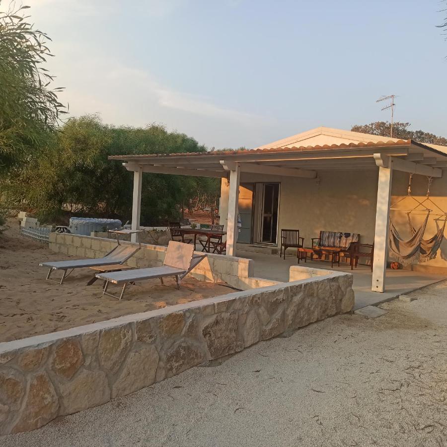 New Rooms On The Beach Поцало Екстериор снимка